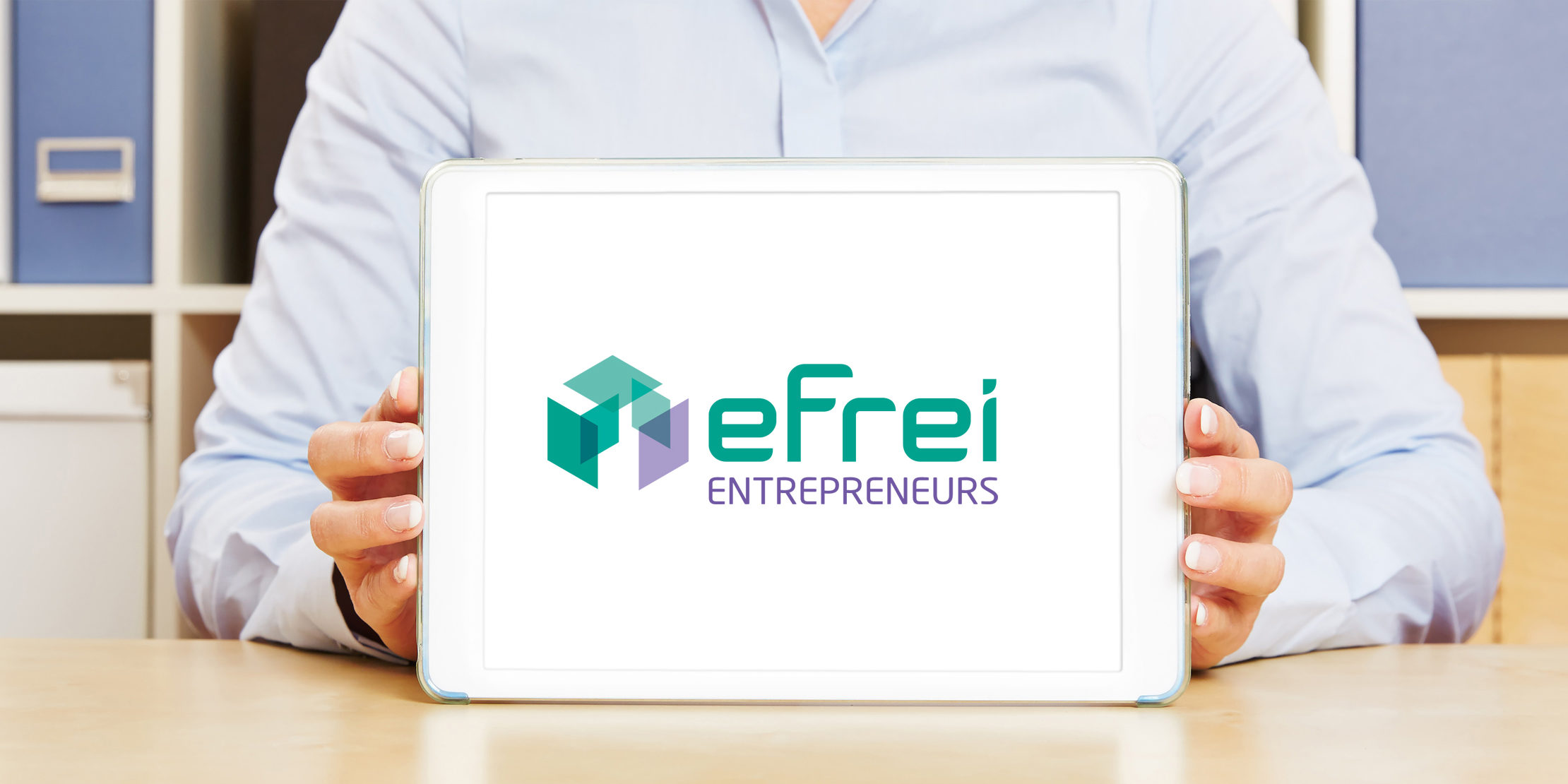 Logo - Efrei entrepreneurs - incubateur - Efrei - Ecole d'ingénieurs informatique